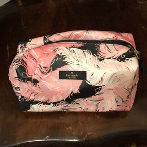 New without tag Kate Spade make up bag